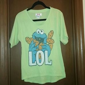 **💫FREE Cookie Monster Shirt with a purchase
